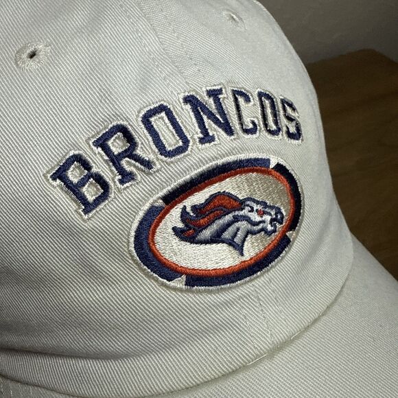 Vtg Denver Broncos Logo Athletic Strapback Hat Cream Embroidered NFL Football - Picture 3 of 12